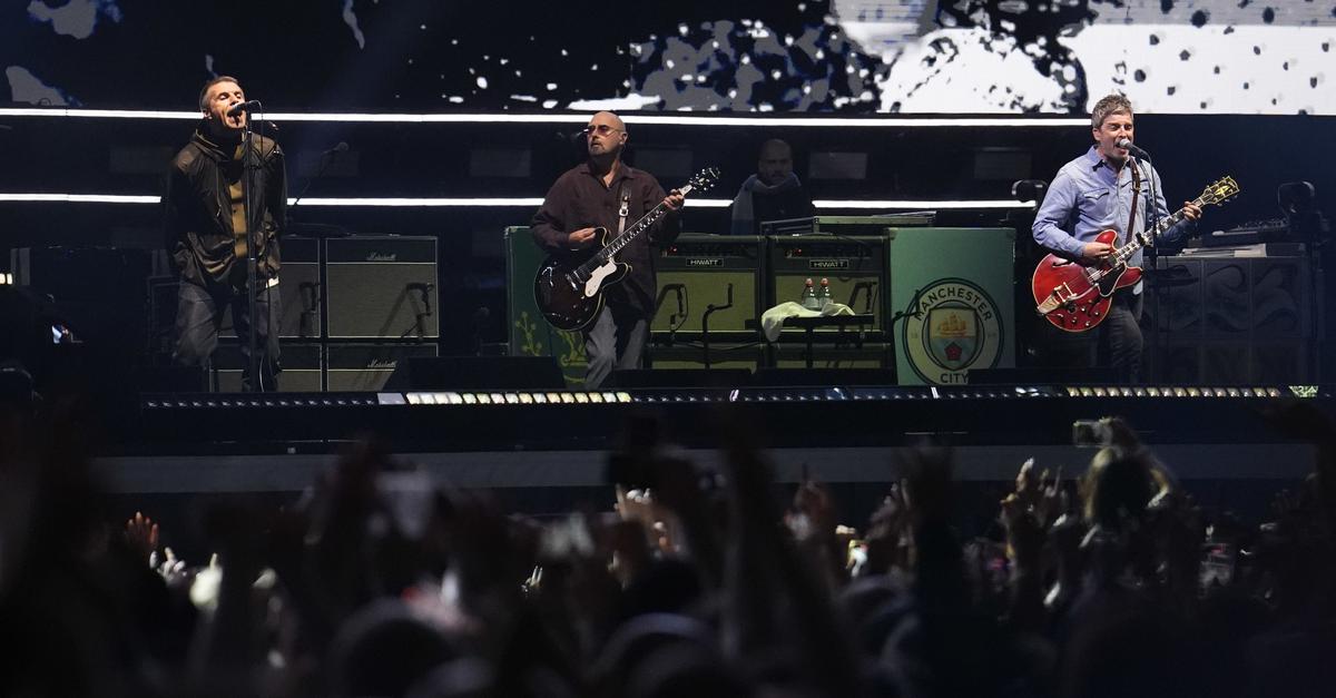 Lang ersehntes Comeback: Oasis startet Tour in Wales
